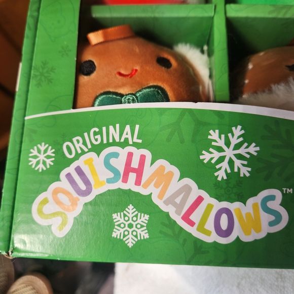 Original Squishmallows Holiday Ornament Set - 8 Pack - Picture 12 of 12
